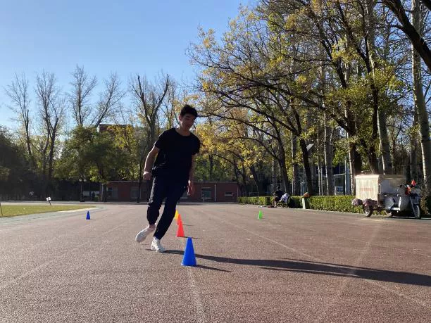 a305f180556e44c3b658d07e541d4cec.png 图片2.png